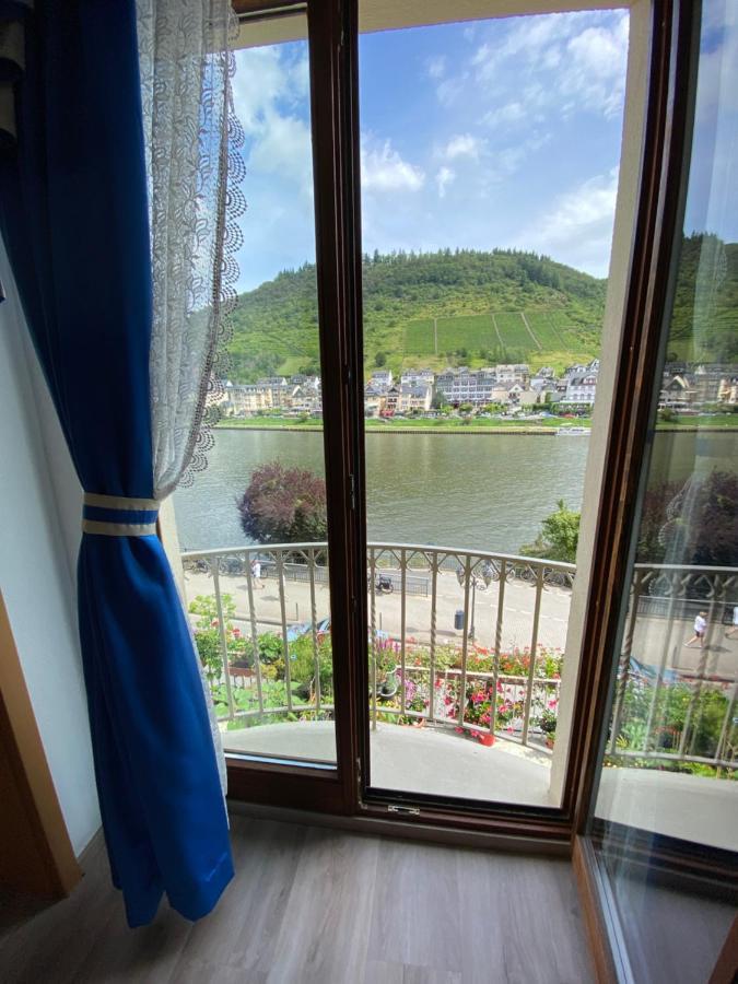 Holiday Apartment Mit Moselblick Im Moselhaus 코헴 외부 사진