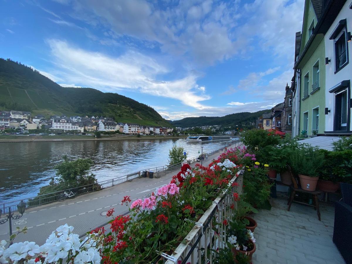 Holiday Apartment Mit Moselblick Im Moselhaus 코헴 외부 사진