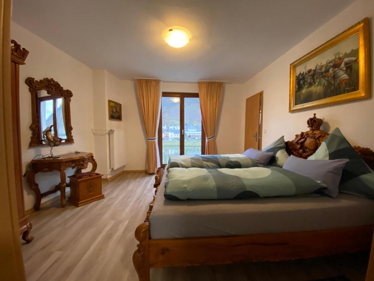 Holiday Apartment Mit Moselblick Im Moselhaus 코헴 외부 사진