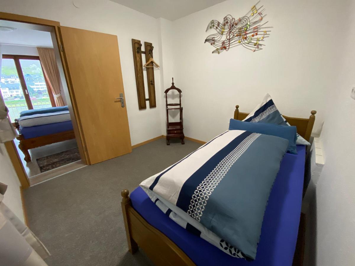 Holiday Apartment Mit Moselblick Im Moselhaus 코헴 외부 사진